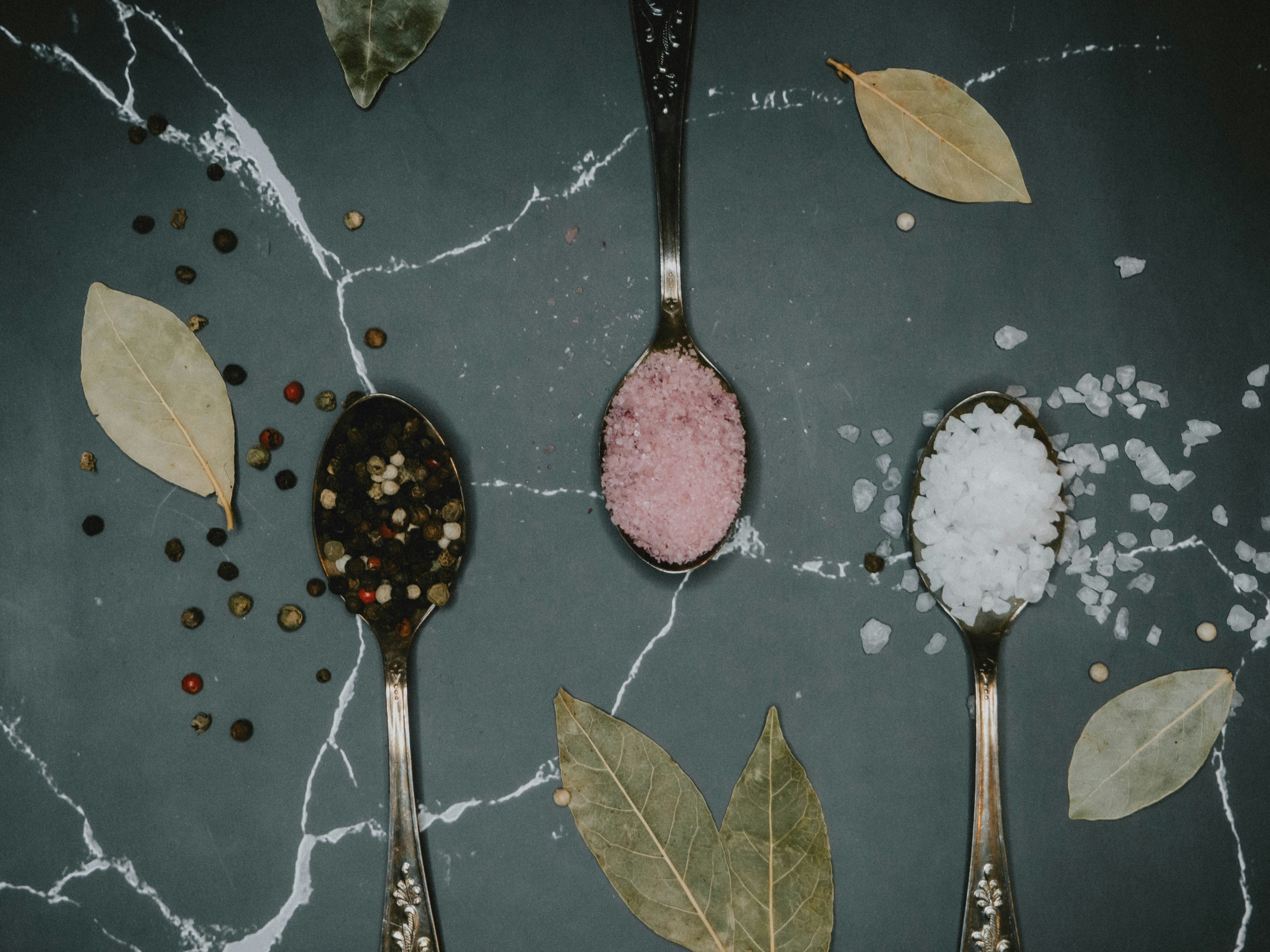 Reduce Your Salt Intake With These Easy Swaps! – Dineamic