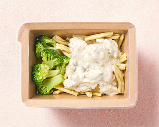 Creamy Lemon Chicken with Broccoli & Pasta