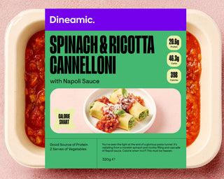 Dineamic spinach & ricotta cannelloni packaging with a pink background