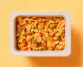 Free Range Creamy Chicken Orzo with Spinach and Peas