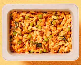 Free Range Creamy Chicken Orzo with Spinach and Peas